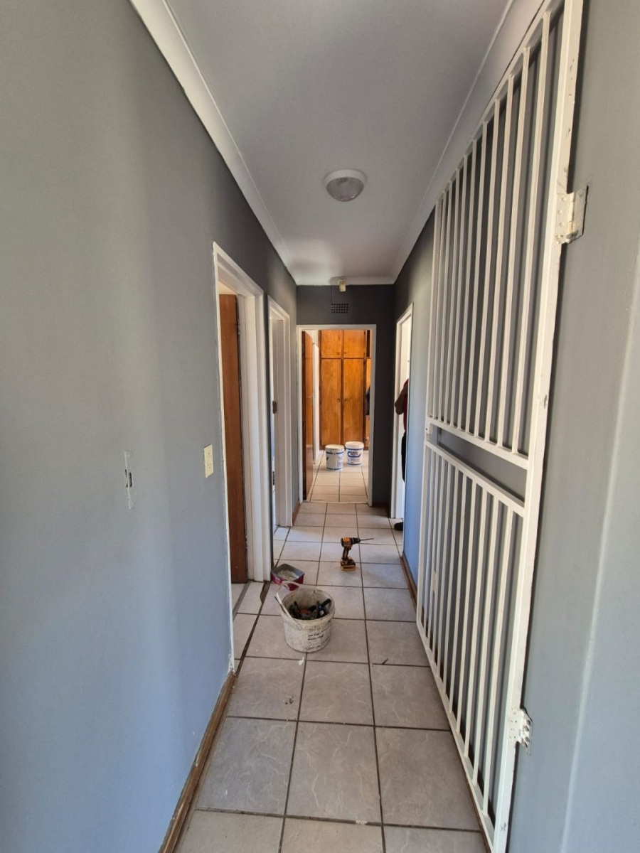 3 Bedroom Property for Sale in Universitas Ridge Free State
